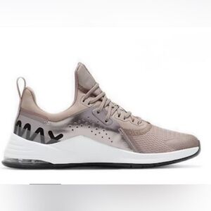 9. Nike Air Max Bella TR 3 'Rose Gold'